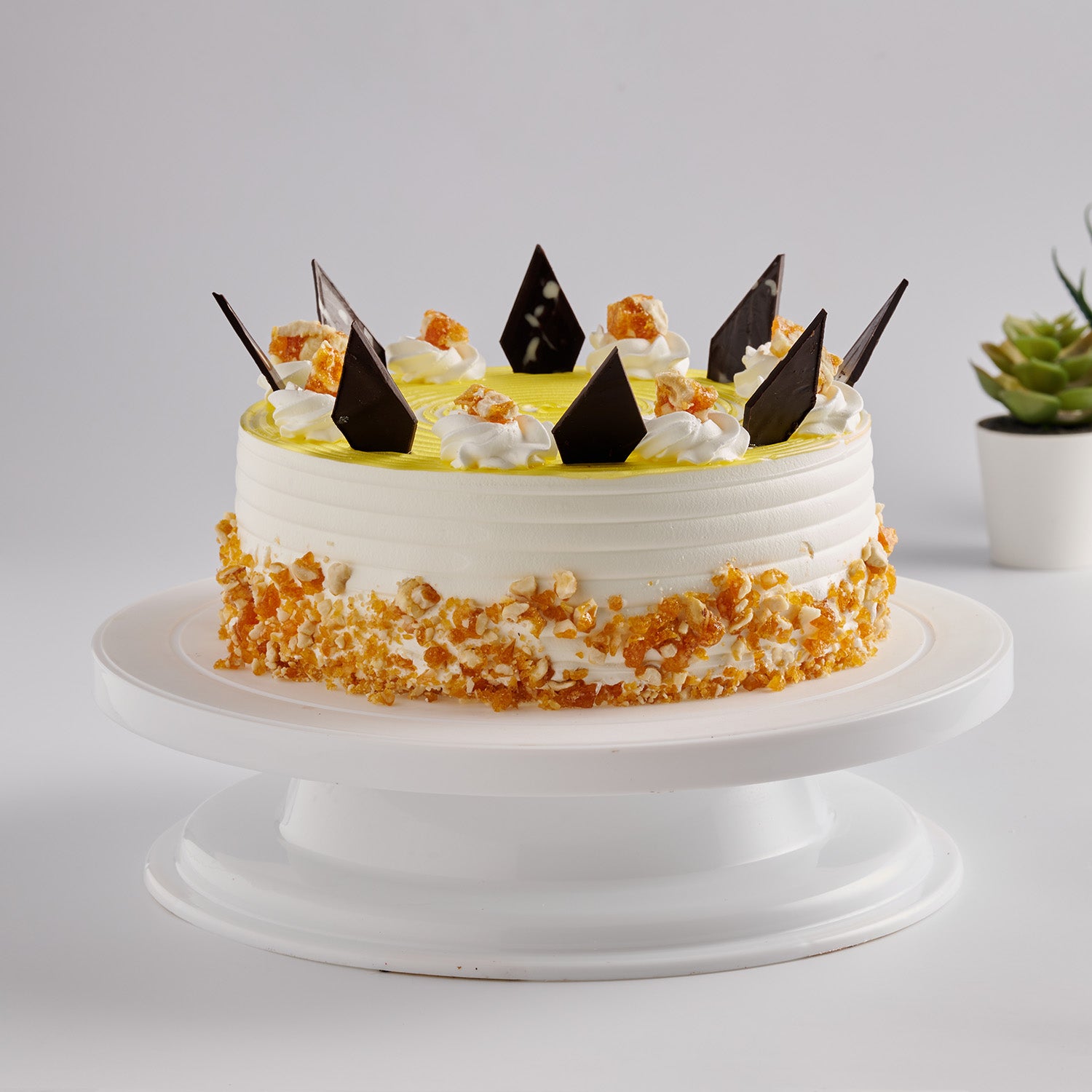 Anniversary designer cake (1 kg) Butterscotch cake